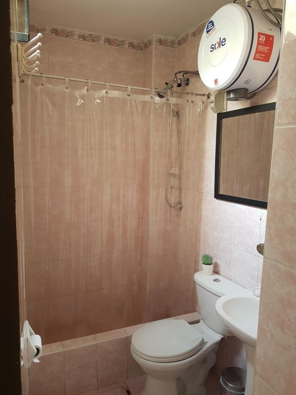 Hospedaje De Lidia ليما المظهر الخارجي الصورة